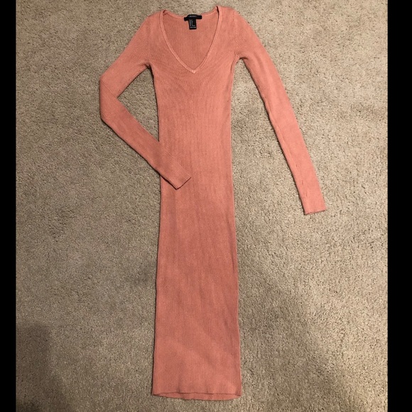 ribbed v neck midi dress